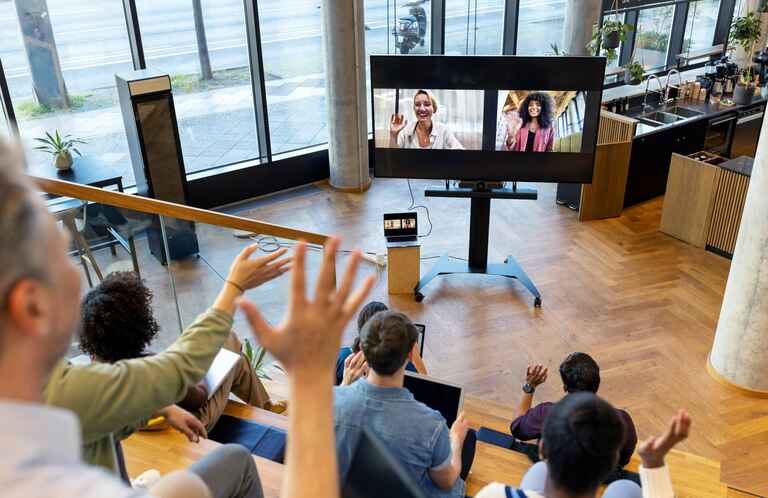 Photo of a HyFlex lecture hall and meeting space
